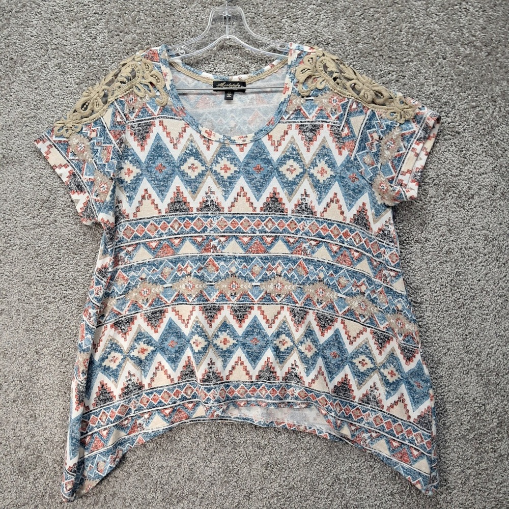 Absolutely Famous Womens 2X Blue Tribal Print Crochet Shoulder Sharkbite Top